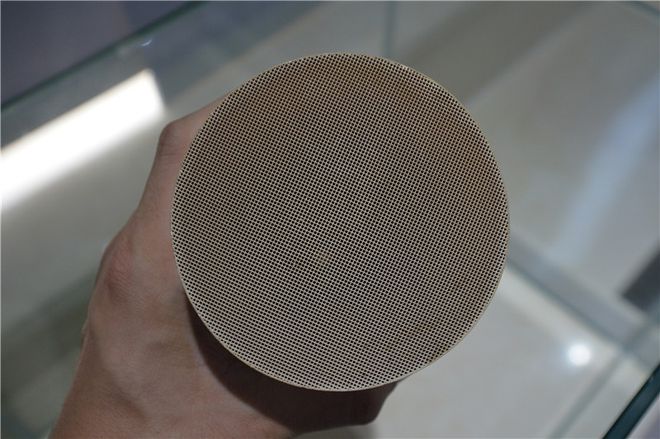 尊龙人生就是博d88高效静电油烟净化器光解净化器催化燃气净化器装上这个神器汽车尾